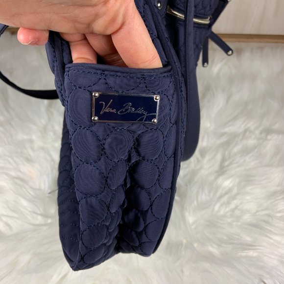 *SOLD*Vera Bradley Classic Navy Large Handbag - Picture 6 of 7